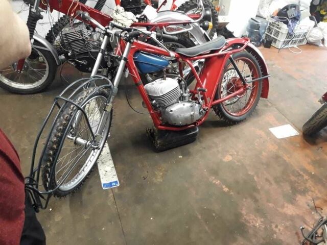 Цз 250, объемом двигателя 0.25 л и пробегом 0 тыс. км за 2400 $, фото 2 на Automoto.ua