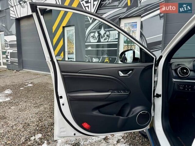 Белый DFSK Seres 3, объемом двигателя 0 л и пробегом 29 тыс. км за 13900 $, фото 34 на Automoto.ua