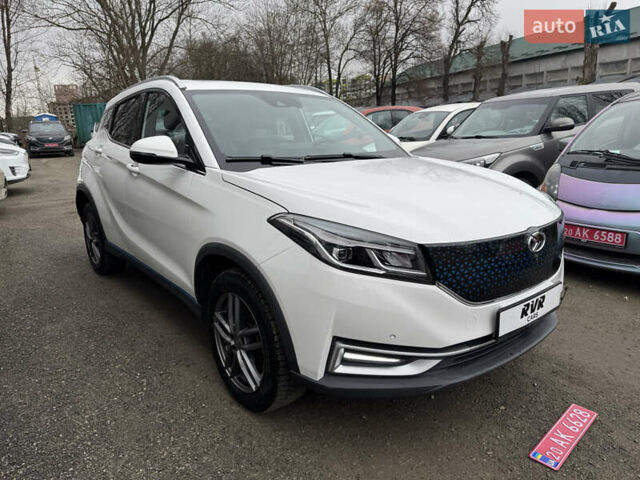 Білий DFSK Seres 3, об'ємом двигуна 0 л та пробігом 16 тис. км за 12900 $, фото 4 на Automoto.ua