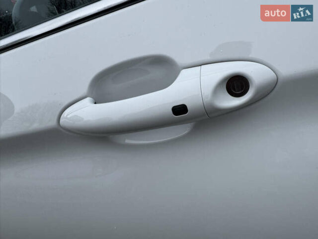 Білий DFSK Seres 3, об'ємом двигуна 0 л та пробігом 16 тис. км за 12900 $, фото 16 на Automoto.ua
