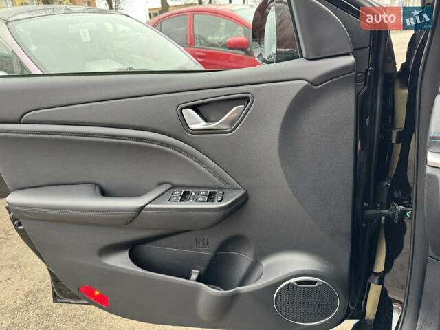 Чорний DFSK Seres 3, об'ємом двигуна 0 л та пробігом 1 тис. км за 13800 $, фото 16 на Automoto.ua