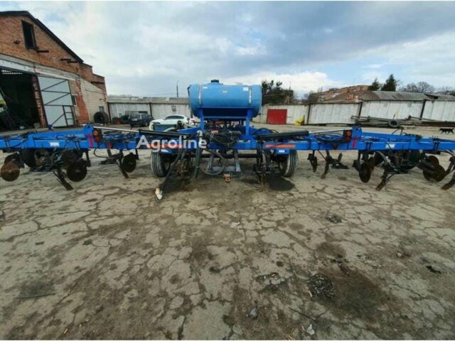 Синий DMI 4300, объемом двигателя 0 л и пробегом 0 тыс. км за 37863 $, фото 3 на Automoto.ua