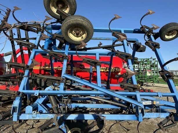 Синій DMI Другая, об'ємом двигуна 0 л та пробігом 0 тис. км за 19733 $, фото 1 на Automoto.ua