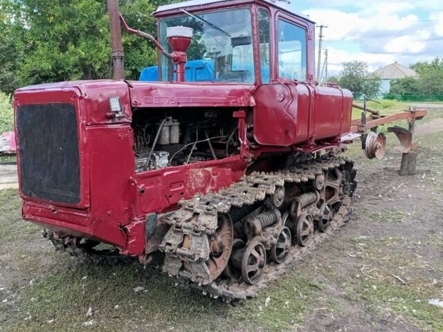 Червоний ДТ 75, об'ємом двигуна 1.11 л та пробігом 10 тис. км за 4377 $, фото 1 на Automoto.ua