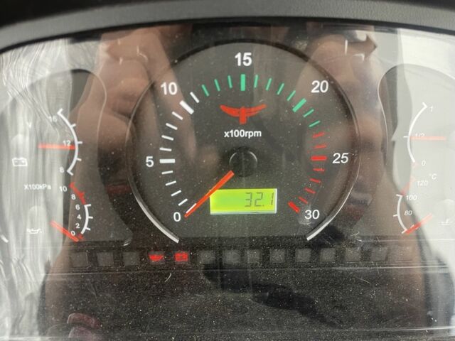 Синий ДТЗ 5504К, объемом двигателя 0 л и пробегом 10 тыс. км за 11300 $, фото 5 на Automoto.ua