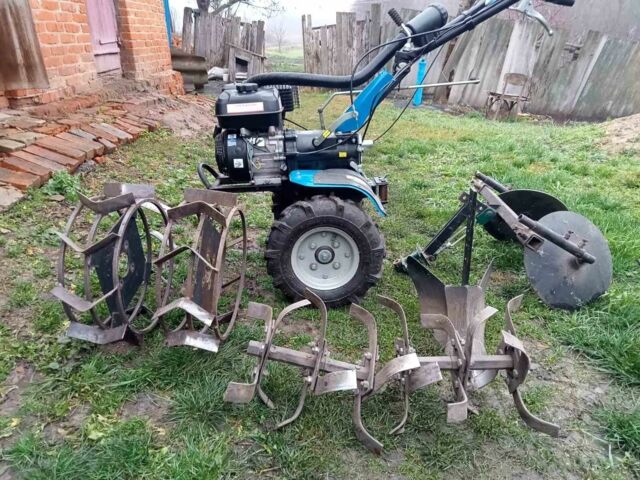 Синий ДТЗ 570БН, объемом двигателя 0.21 л и пробегом 10 тыс. км за 712 $, фото 7 на Automoto.ua