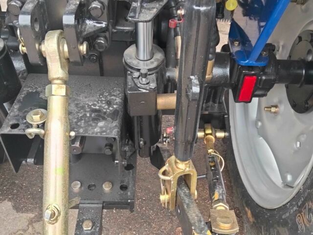 ДТЗ Другая, объемом двигателя 0 л и пробегом 1 тыс. км за 8000 $, фото 5 на Automoto.ua