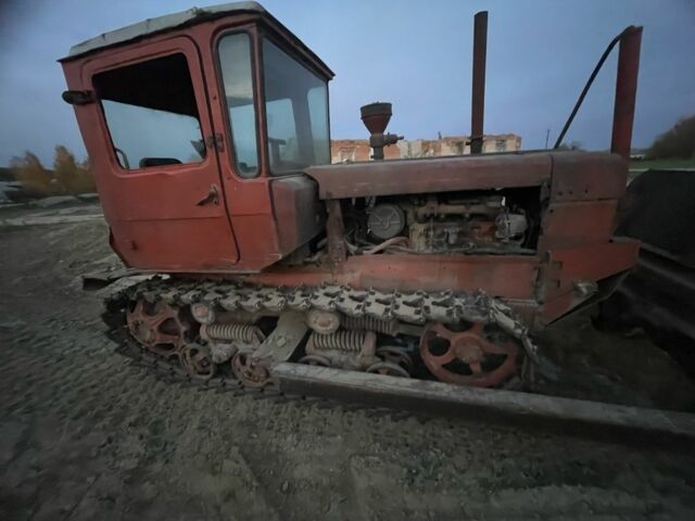 ДТЗ Другая, объемом двигателя 7500 л и пробегом 75 тыс. км за 5500 $, фото 2 на Automoto.ua