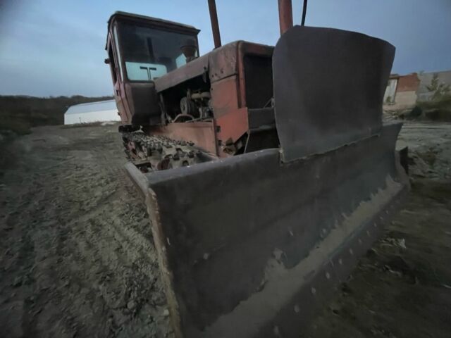 ДТЗ Другая, объемом двигателя 7500 л и пробегом 75 тыс. км за 5500 $, фото 4 на Automoto.ua