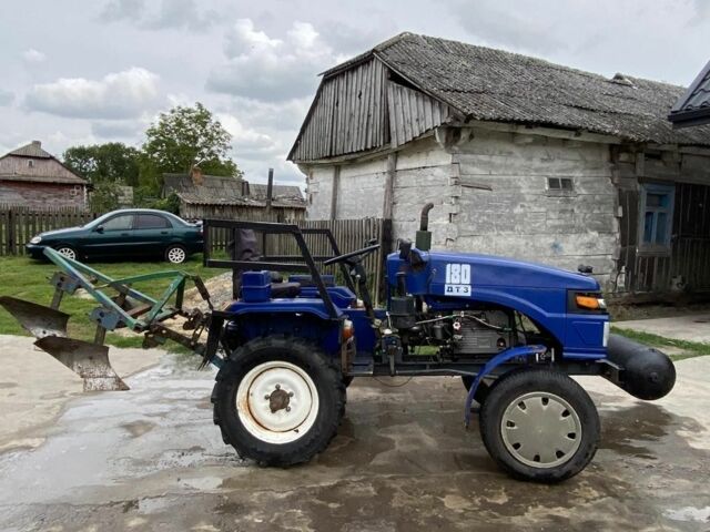 ДТЗ Другая, объемом двигателя 1.8 л и пробегом 100 тыс. км за 1750 $, фото 3 на Automoto.ua
