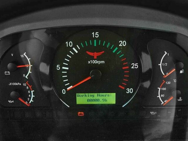 ДТЗ Другая, объемом двигателя 2.84 л и пробегом 1 тыс. км за 14900 $, фото 14 на Automoto.ua