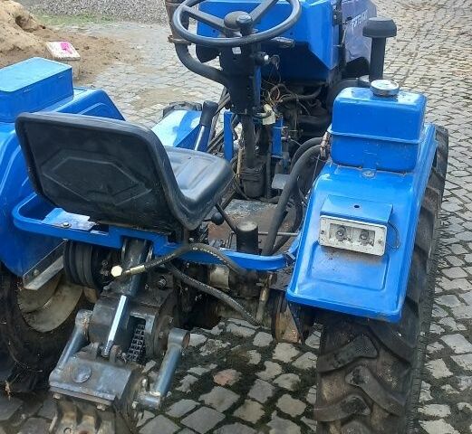 Синий ДВ 200 SXL, объемом двигателя 0 л и пробегом 100 тыс. км за 1300 $, фото 1 на Automoto.ua