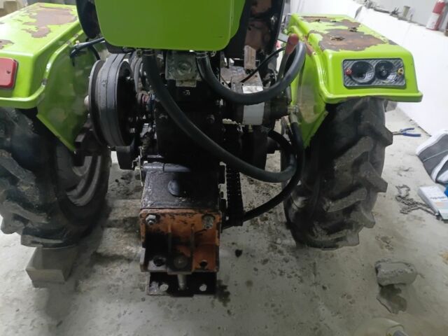 ДВ Другая, объемом двигателя 1.5 л и пробегом 100 тыс. км за 1066 $, фото 3 на Automoto.ua