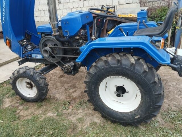 ДВ Другая, объемом двигателя 2 л и пробегом 150 тыс. км за 2135 $, фото 3 на Automoto.ua