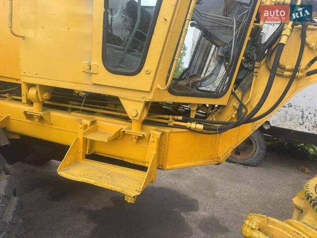 Желтый ДЗ 143, объемом двигателя 0 л и пробегом 0 тыс. км за 15600 $, фото 3 на Automoto.ua