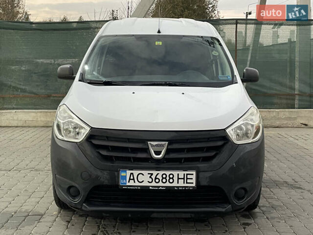 Белый Дачия Доккер, объемом двигателя 1.46 л и пробегом 210 тыс. км за 5950 $, фото 1 на Automoto.ua