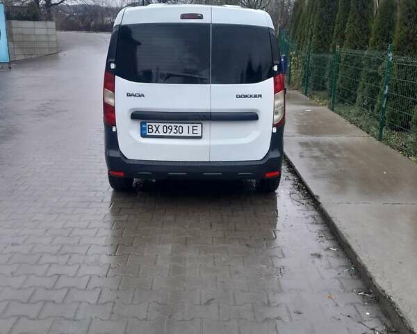 Белый Дачия Доккер, объемом двигателя 1.46 л и пробегом 235 тыс. км за 5800 $, фото 3 на Automoto.ua