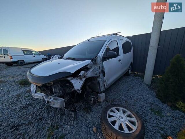 Белый Дачия Доккер, объемом двигателя 1.6 л и пробегом 220 тыс. км за 3200 $, фото 10 на Automoto.ua