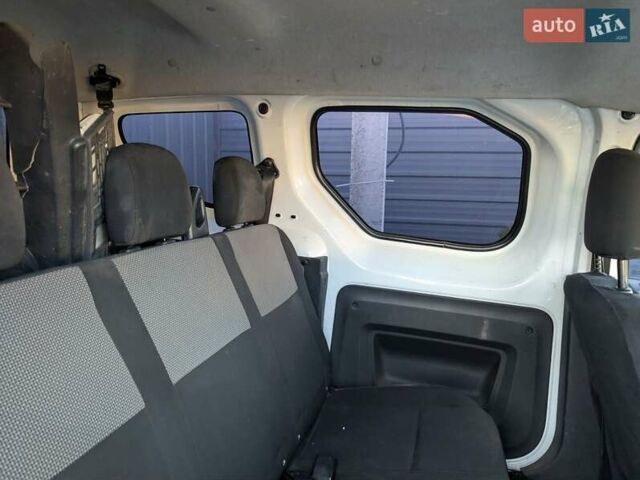 Белый Дачия Доккер, объемом двигателя 1.6 л и пробегом 220 тыс. км за 3200 $, фото 12 на Automoto.ua