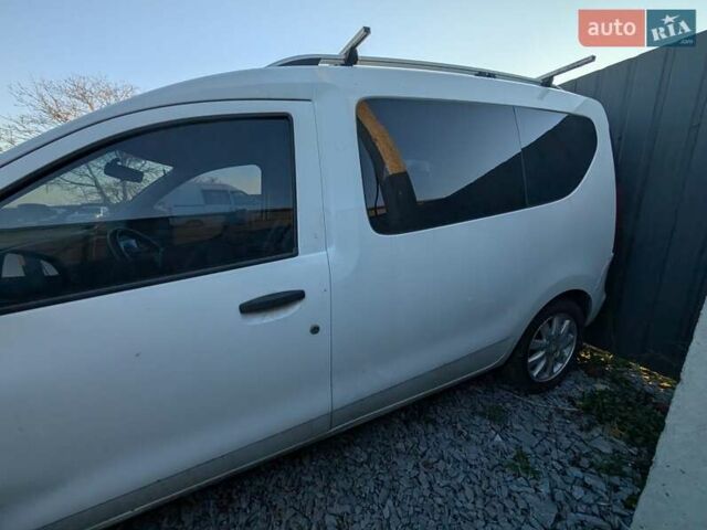 Белый Дачия Доккер, объемом двигателя 1.6 л и пробегом 220 тыс. км за 3200 $, фото 8 на Automoto.ua