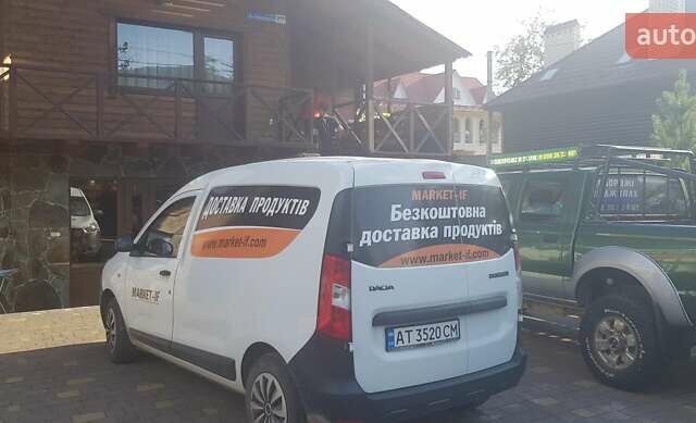 Белый Дачия Доккер, объемом двигателя 1.5 л и пробегом 200 тыс. км за 5995 $, фото 6 на Automoto.ua
