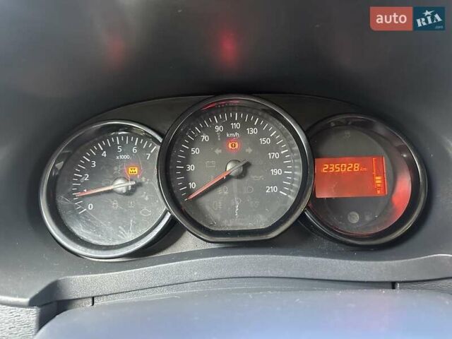 Дачия Доккер 2017 в Черновцах на Automoto.ua Белый Дачия Доккер, объемом двигателя 1.46 л и пробегом 235 тыс. км за 5000 $, фото 12 на Automoto.ua