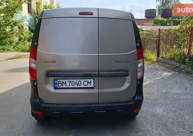 Бежевий Дачія Доккер, об'ємом двигуна 1.5 л та пробігом 181 тис. км за 7500 $, фото 4 на Automoto.ua