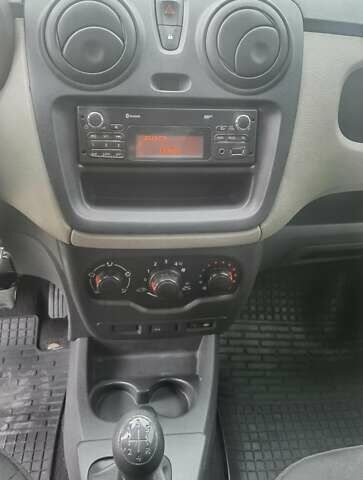 Черный Дачия Доккер, объемом двигателя 1.46 л и пробегом 231 тыс. км за 6750 $, фото 10 на Automoto.ua