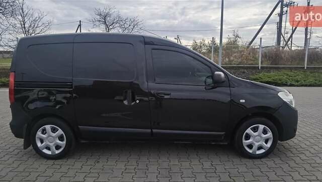 Черный Дачия Доккер, объемом двигателя 1.46 л и пробегом 231 тыс. км за 6750 $, фото 1 на Automoto.ua