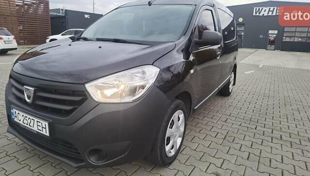 Черный Дачия Доккер, объемом двигателя 1.46 л и пробегом 231 тыс. км за 6750 $, фото 8 на Automoto.ua