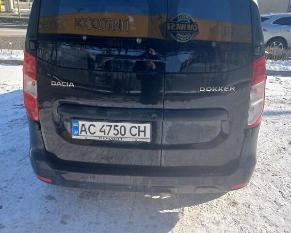 Черный Дачия Доккер, объемом двигателя 1.2 л и пробегом 154 тыс. км за 7000 $, фото 8 на Automoto.ua