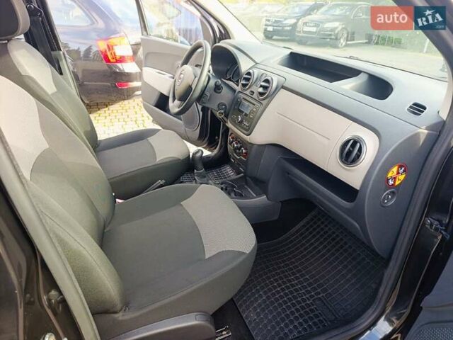 Чорний Дачія Доккер, об'ємом двигуна 1.6 л та пробігом 145 тис. км за 7999 $, фото 7 на Automoto.ua