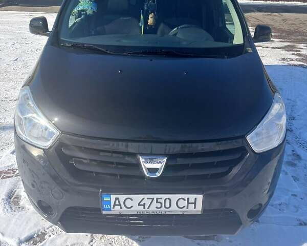 Черный Дачия Доккер, объемом двигателя 1.2 л и пробегом 186 тыс. км за 6000 $, фото 1 на Automoto.ua