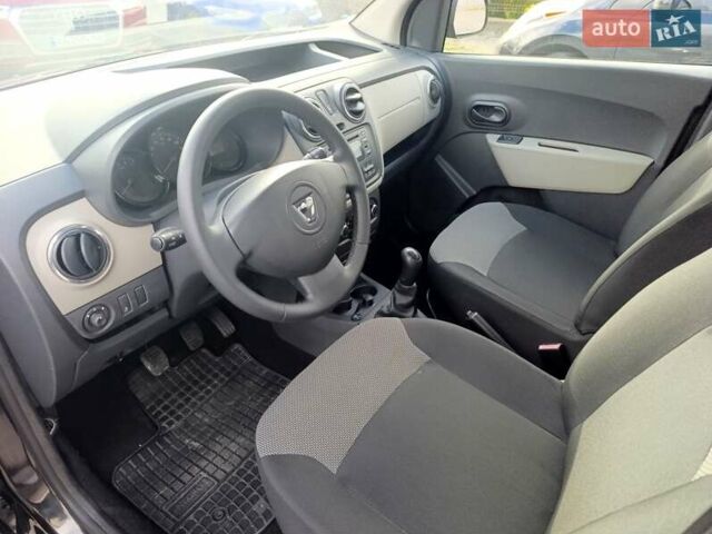 Чорний Дачія Доккер, об'ємом двигуна 1.6 л та пробігом 145 тис. км за 7999 $, фото 6 на Automoto.ua