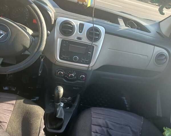 Черный Дачия Доккер, объемом двигателя 1.2 л и пробегом 186 тыс. км за 6000 $, фото 6 на Automoto.ua