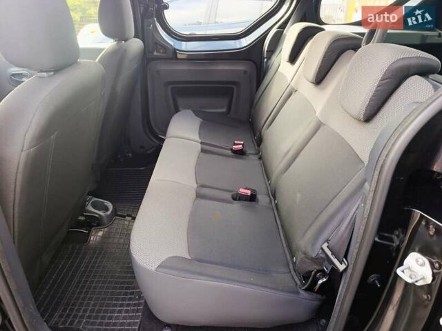 Чорний Дачія Доккер, об'ємом двигуна 1.6 л та пробігом 145 тис. км за 7999 $, фото 8 на Automoto.ua