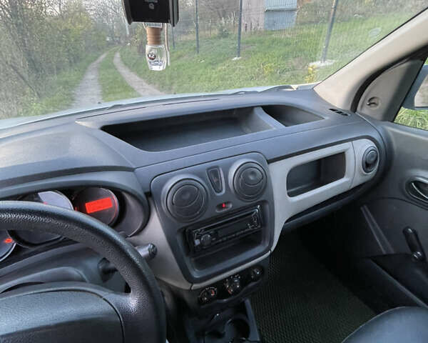 Дачия Доккер 2015 в Черновцах на Automoto.ua Серый Дачия Доккер, объемом двигателя 1.5 л и пробегом 210 тыс. км за 4600 $, фото 12 на Automoto.ua