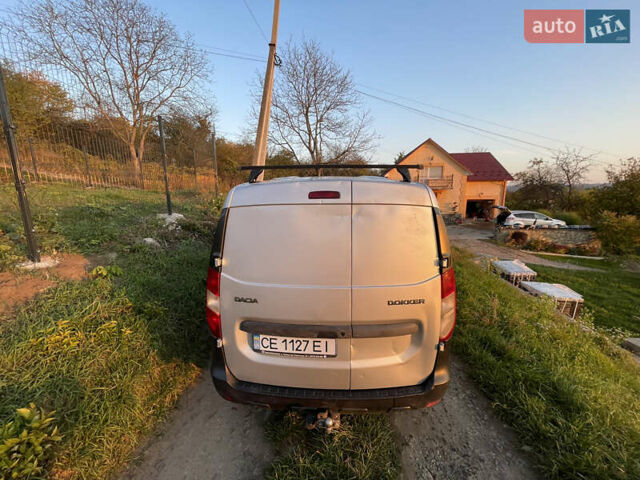 Дачия Доккер 2015 в Черновцах на Automoto.ua Серый Дачия Доккер, объемом двигателя 1.5 л и пробегом 210 тыс. км за 4600 $, фото 10 на Automoto.ua