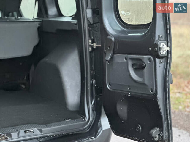 Сірий Дачія Доккер, об'ємом двигуна 1.46 л та пробігом 289 тис. км за 6350 $, фото 15 на Automoto.ua