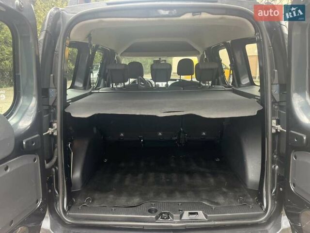 Серый Дачия Доккер, объемом двигателя 1.2 л и пробегом 114 тыс. км за 6950 $, фото 11 на Automoto.ua