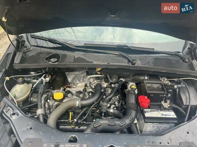 Серый Дачия Доккер, объемом двигателя 1.2 л и пробегом 114 тыс. км за 6950 $, фото 13 на Automoto.ua