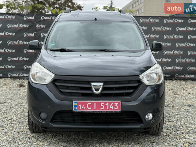 Дачия Доккер 2014 в Каменце-Подольском на Automoto.ua Серый Дачия Доккер, объемом двигателя 1.6 л и пробегом 152 тыс. км за 8800 $, фото 1 на Automoto.ua