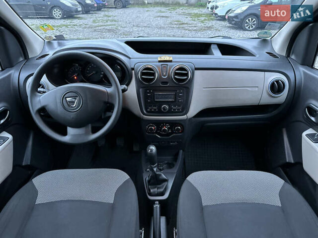 Синій Дачія Доккер, об'ємом двигуна 1.6 л та пробігом 231 тис. км за 6900 $, фото 20 на Automoto.ua