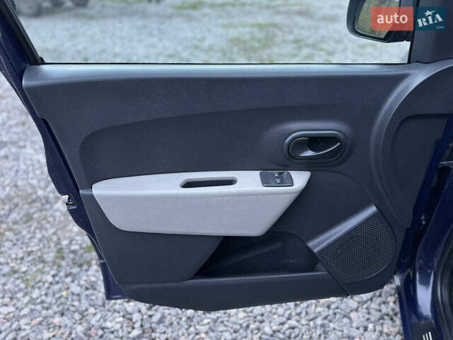 Синій Дачія Доккер, об'ємом двигуна 1.6 л та пробігом 231 тис. км за 6900 $, фото 14 на Automoto.ua