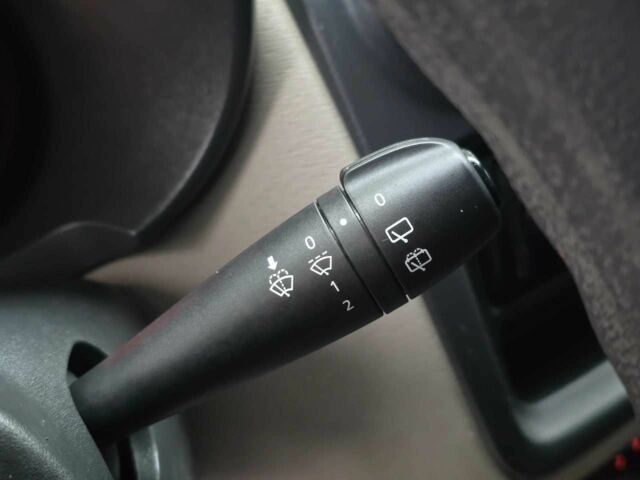 Білий Дачія Інша, об'ємом двигуна 1.6 л та пробігом 98 тис. км за 7999 $, фото 12 на Automoto.ua