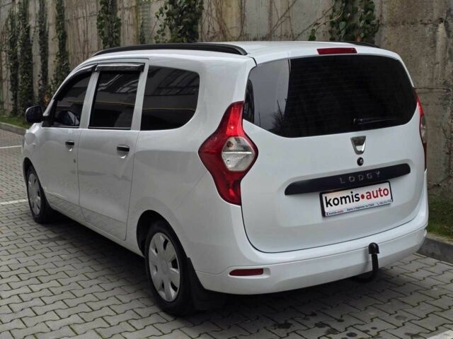 Білий Дачія Інша, об'ємом двигуна 1.6 л та пробігом 98 тис. км за 7999 $, фото 2 на Automoto.ua