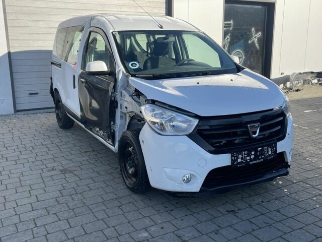 Білий Дачія Інша, об'ємом двигуна 0 л та пробігом 40 тис. км за 7850 $, фото 19 на Automoto.ua