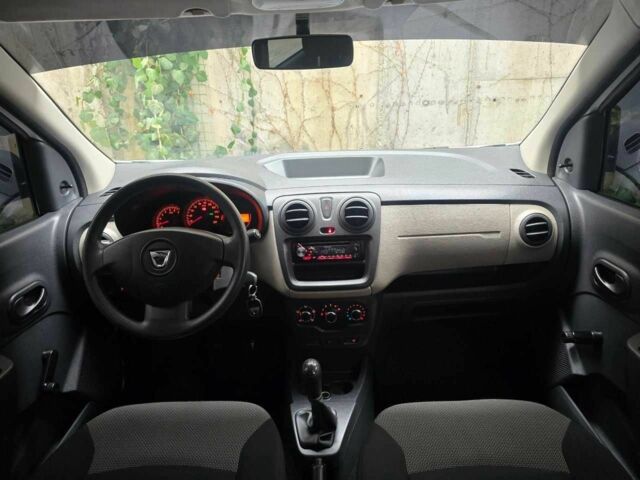 Білий Дачія Інша, об'ємом двигуна 1.6 л та пробігом 98 тис. км за 7999 $, фото 22 на Automoto.ua