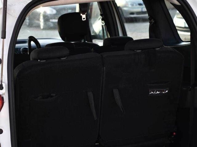 Белый Дачия Другая, объемом двигателя 1.6 л и пробегом 170 тыс. км за 7499 $, фото 17 на Automoto.ua