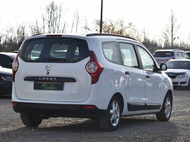 Белый Дачия Другая, объемом двигателя 1.6 л и пробегом 170 тыс. км за 7499 $, фото 1 на Automoto.ua